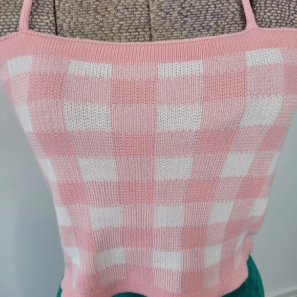 Shein white and pink plaid knit cami size medium - Picture 6 of 8